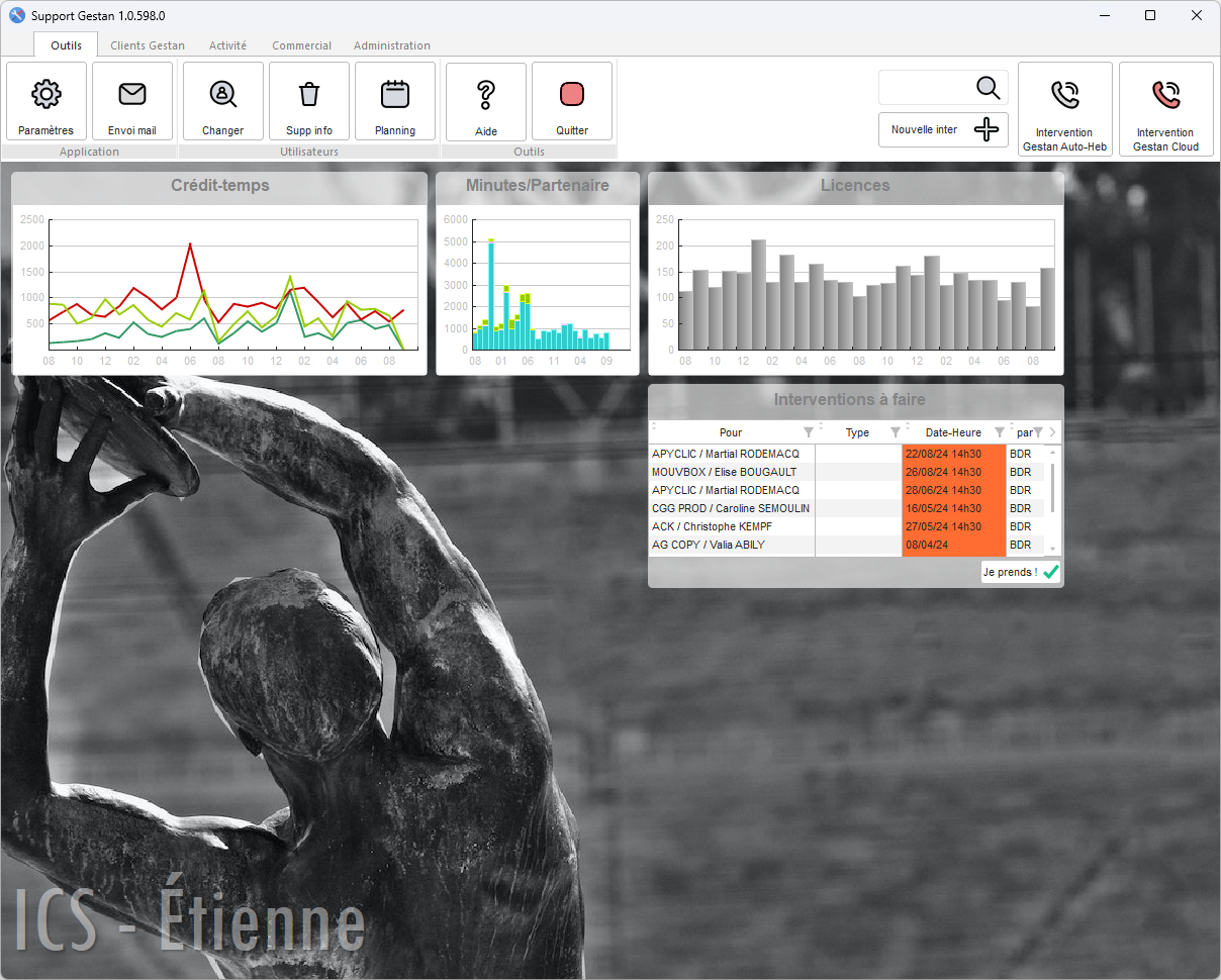 Aspect du menu principal de gSupport pour les techniciens de support